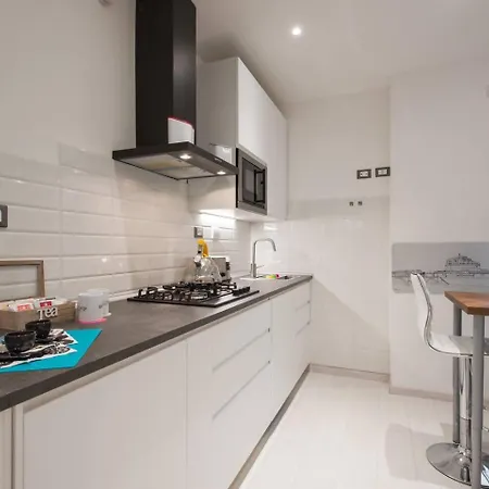 Romeeyes2020 Appartement Buitenkant foto