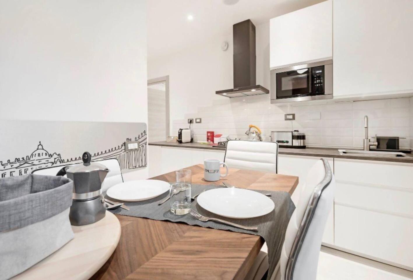 Apartment Romeeyes2020